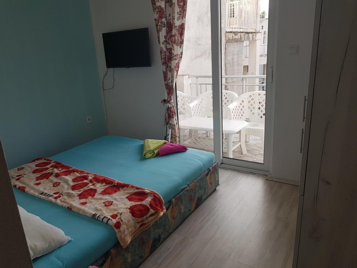 Apartments Vukovic Sveti Stefan Dış mekan fotoğraf
